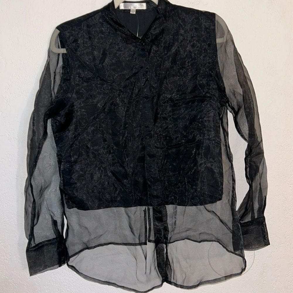 NWT J.O.A Top Long Sleeve Sheer Front Button Chic Size Small Revolve